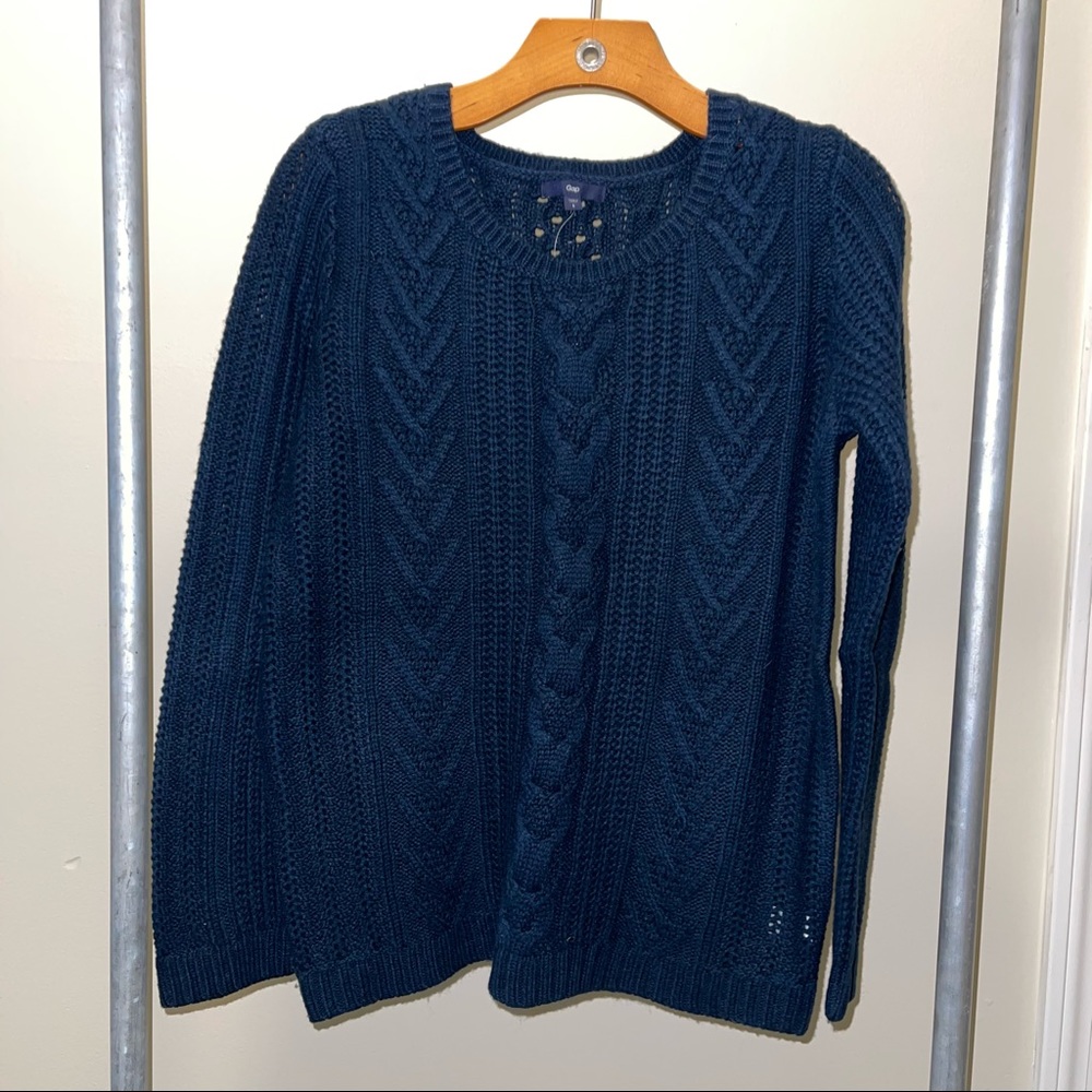 Women’s Gap Crew Sweater